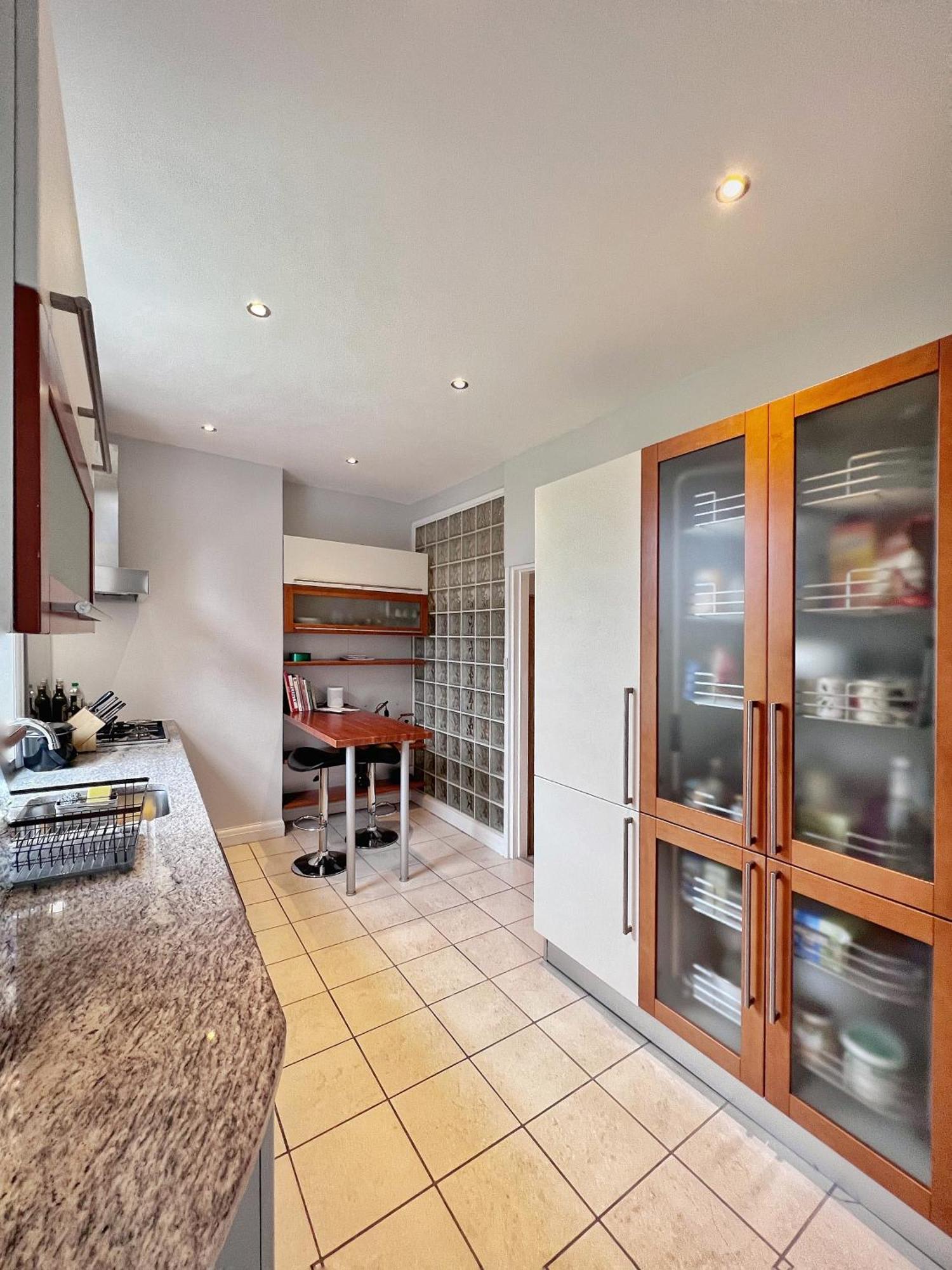 Exquisite 2beds, 2baths In Charming Camden Area - Belsize Park